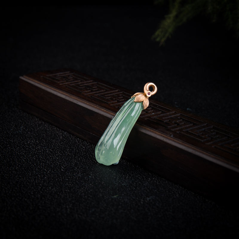 晴水翡翠多子多福吊坠-红掌柜