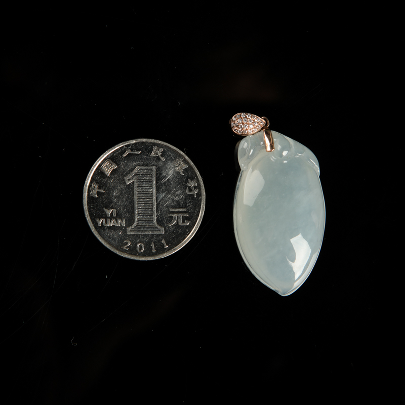 糯种翡翠寿桃吊坠-红掌柜