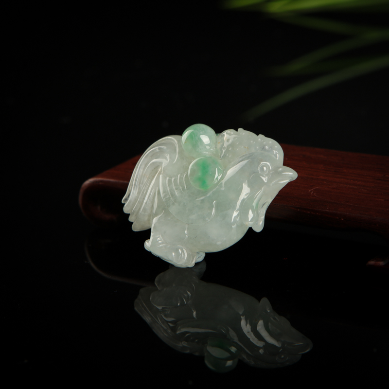 糯种翡翠金鸡独立吊坠-红掌柜