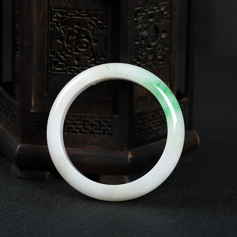 55.5mm豆种飘翠翡翠手镯-红掌柜