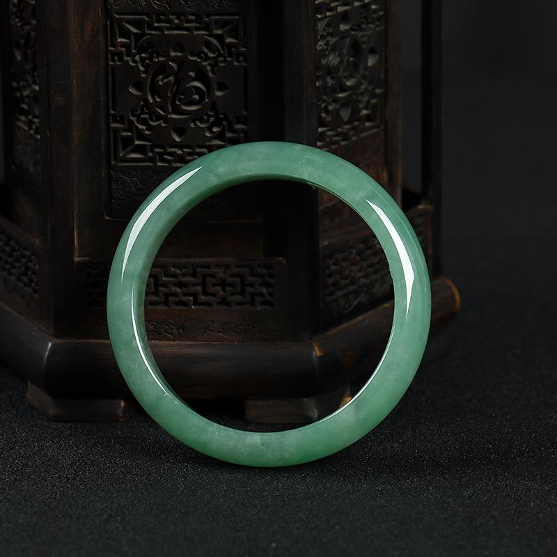 缅甸天然豆种豆绿翡翠手镯-红掌柜