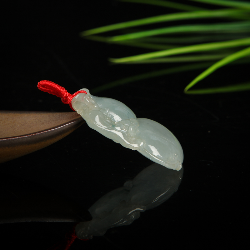天然飘花翡翠福禄吊坠-红掌柜