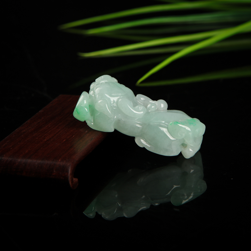 飘翠翡翠貔貅吊坠-红掌柜