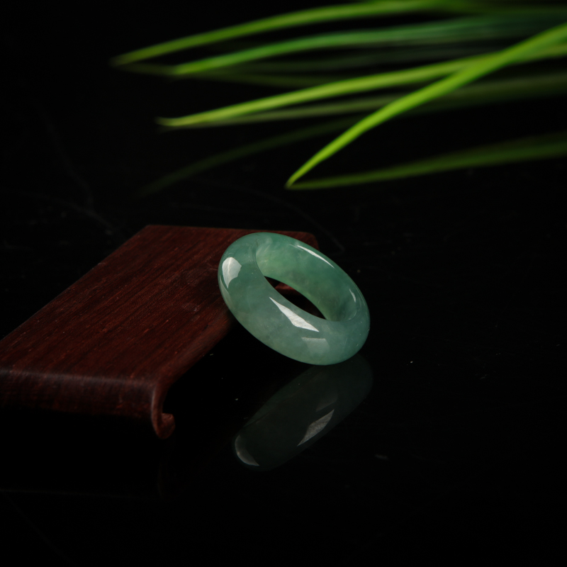 翡翠戒指-红掌柜