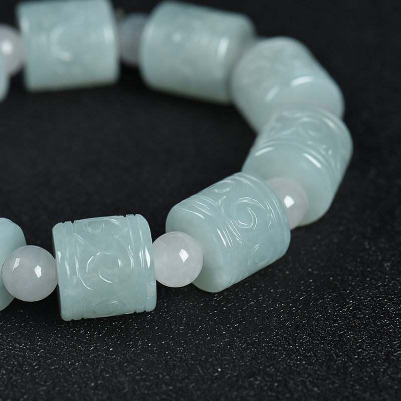 天然浅绿翡翠单圈手串-红掌柜