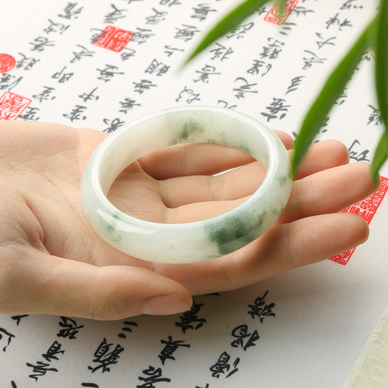 56mm翡翠手镯-红掌柜