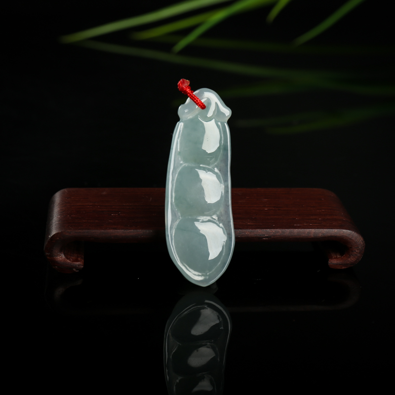 糯种飘花翡翠吊坠-红掌柜