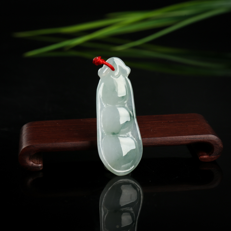 天然糯种翡翠连中三元吊坠-红掌柜