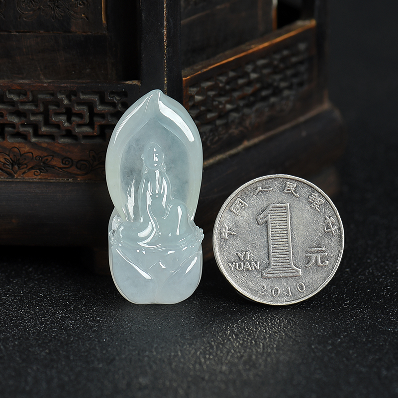 糯冰种翡翠吊坠-红掌柜