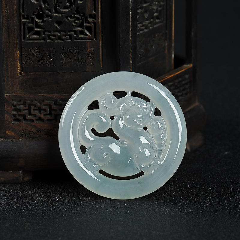 糯冰种翡翠麒麟吊坠-红掌柜