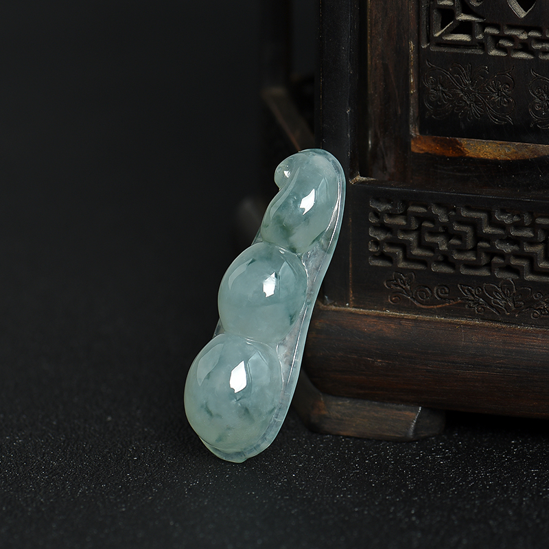 缅甸糯冰种飘花翡翠连中三元吊坠-红掌柜