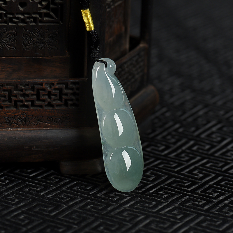 飘花翡翠连中三元吊坠-红掌柜
