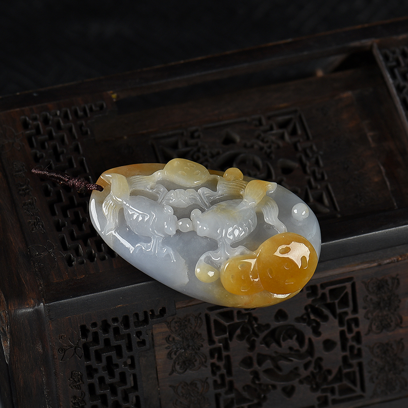 豆种翡翠金玉满堂挂坠-红掌柜