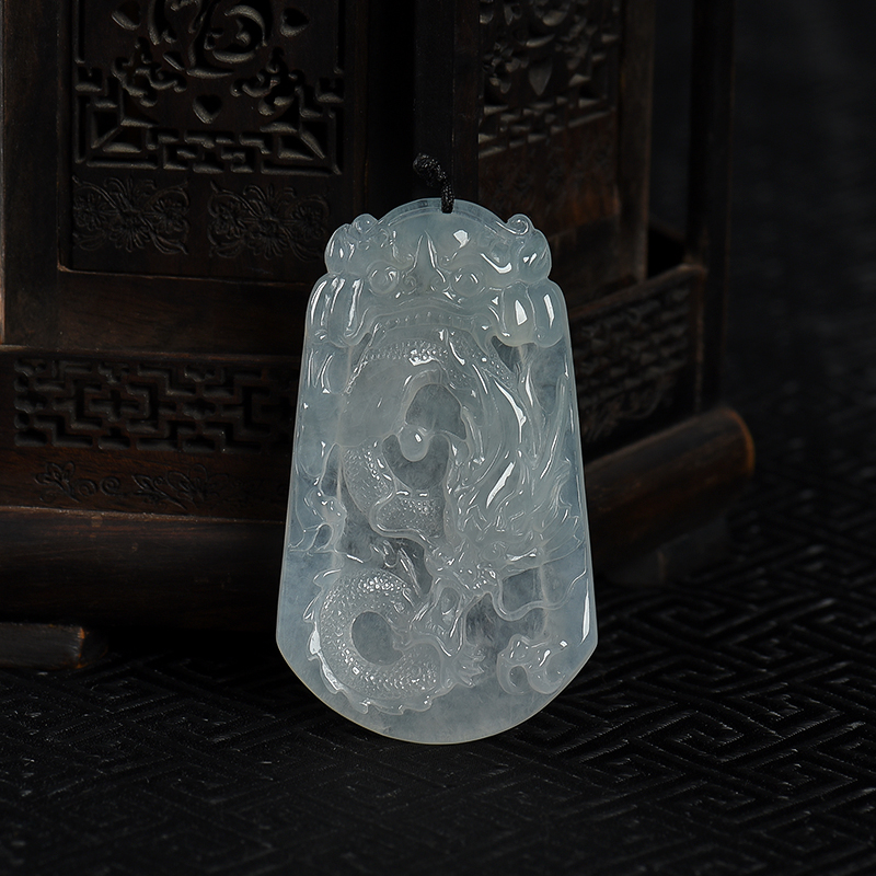 糯冰种翡翠辰龙吊坠-红掌柜