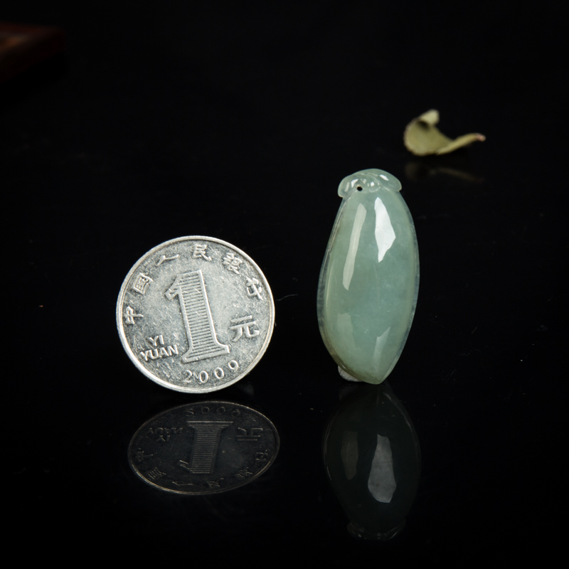 缅甸翡翠福瓜吊坠-红掌柜