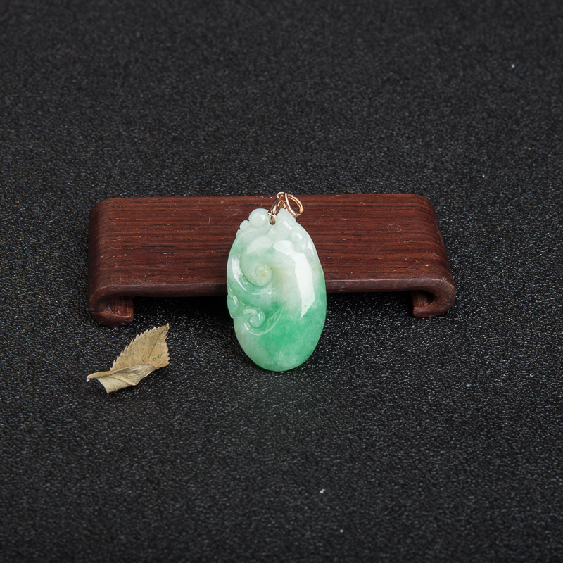 翡翠吊坠-红掌柜