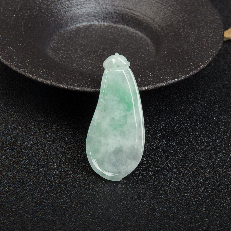 豆种飘翠翡翠福瓜吊坠-红掌柜