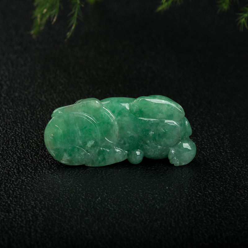 天然缅甸浅绿翡翠貔貅吊坠-红掌柜