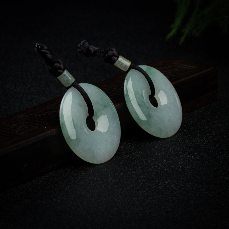 飘花翡翠平安扣吊坠-红掌柜