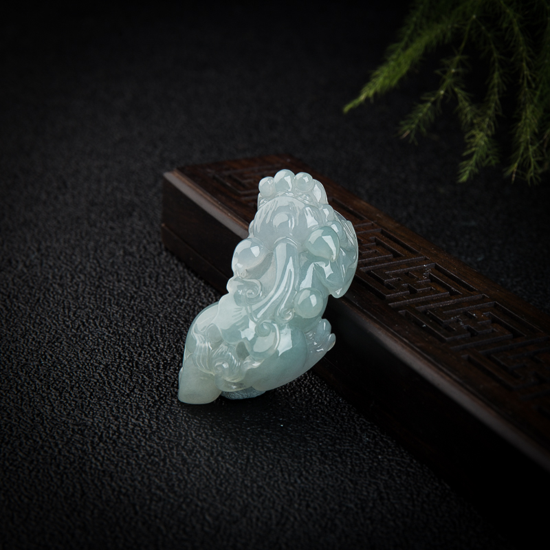 缅甸糯冰种淡晴水翡翠貔貅吊坠-红掌柜
