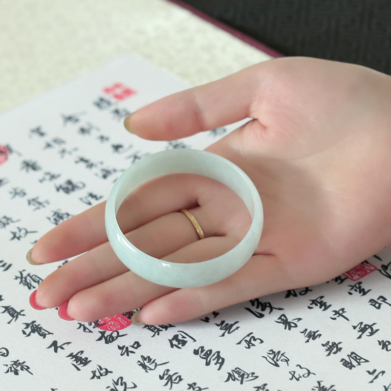 豆种翡翠手镯-红掌柜