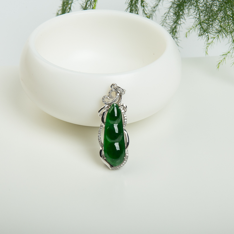 缅甸天然糯种翠绿翡翠连中三元吊坠-红掌柜