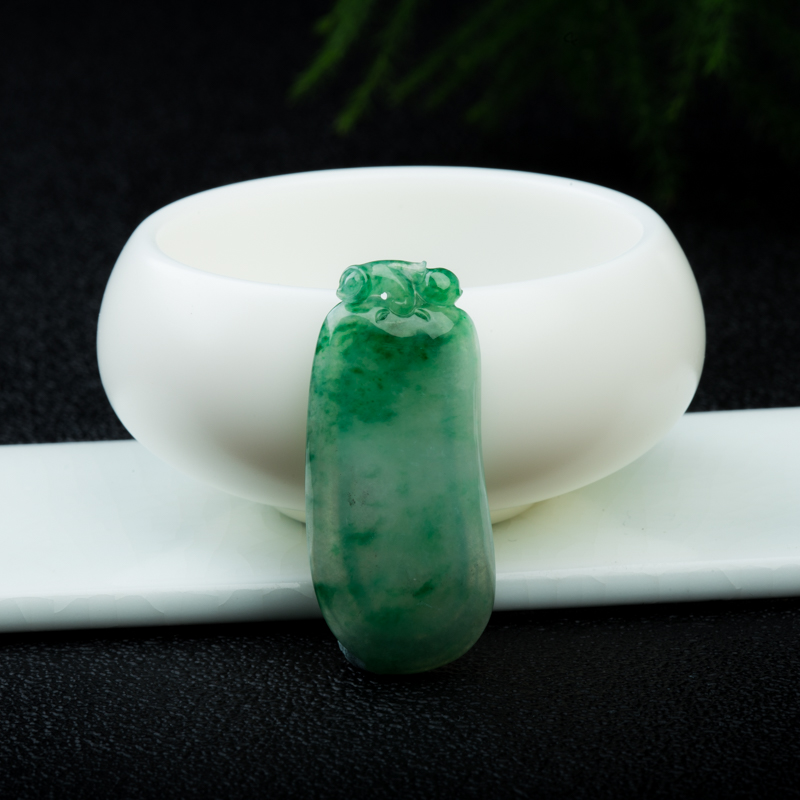 天然糯冰种飘花翡翠福瓜吊坠-红掌柜