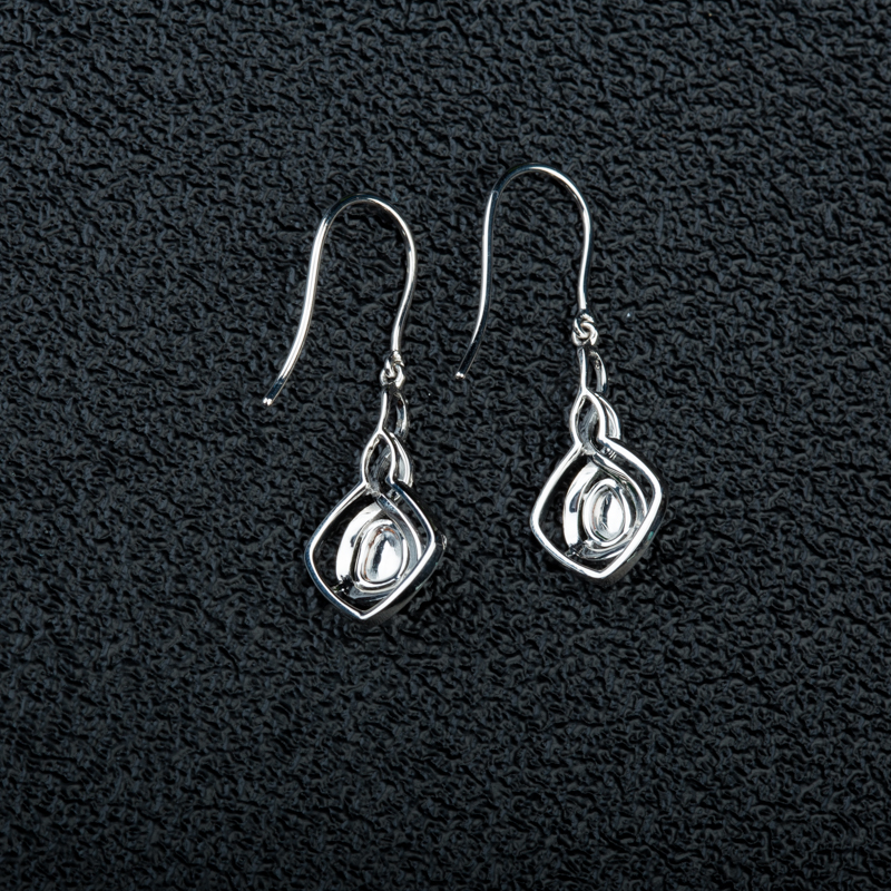 18K天然糯冰种翠绿翡翠耳坠-红掌柜