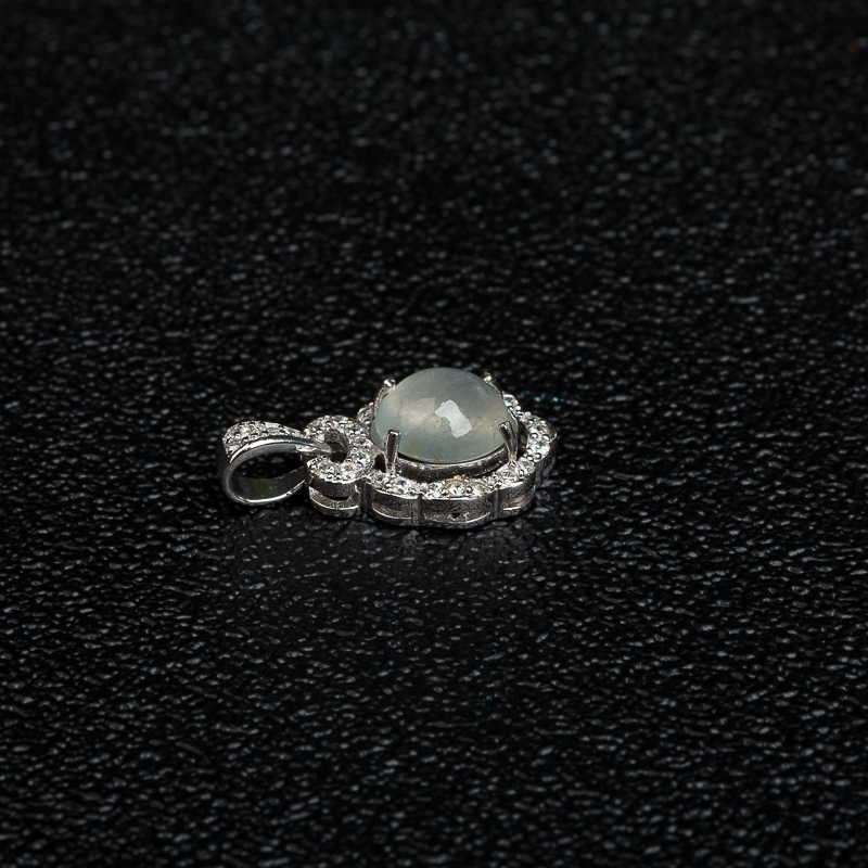 银镶天然糯冰种翡翠吊坠-红掌柜