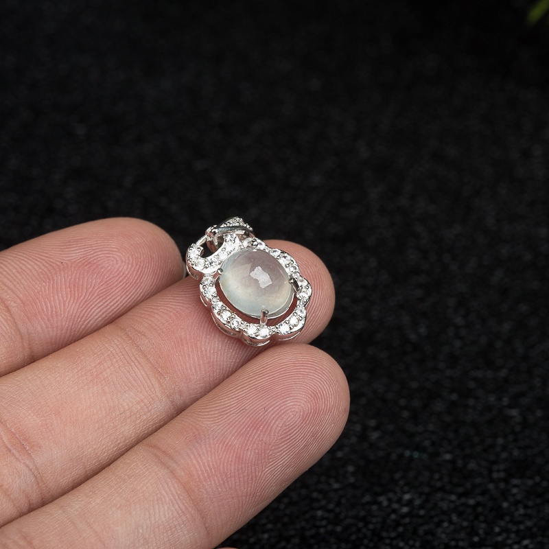 天然缅甸糯冰种翡翠吊坠-红掌柜