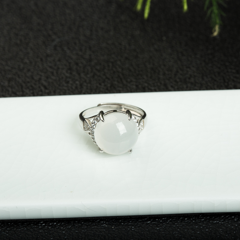 银镶缅甸糯种翡翠戒指-红掌柜