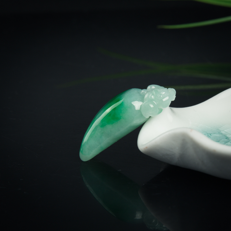 天然翡翠福寿吊坠-红掌柜