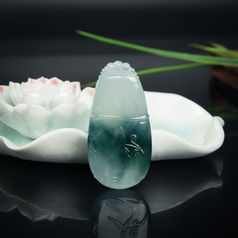 糯冰种飘花天然翡翠节节高升吊坠-红掌柜