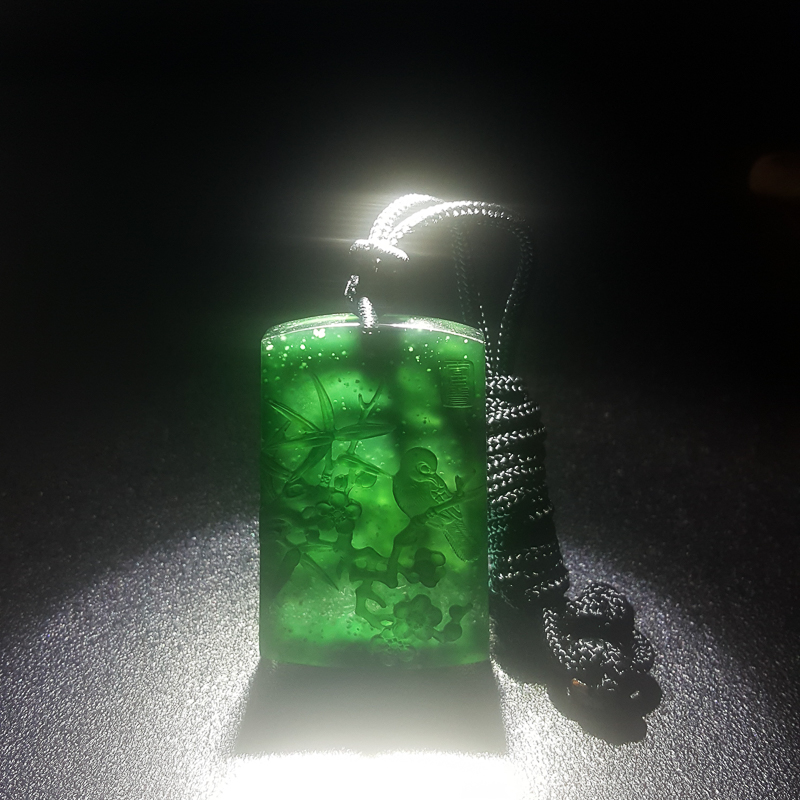 缅甸冰种墨翠喜上眉梢吊坠-红掌柜