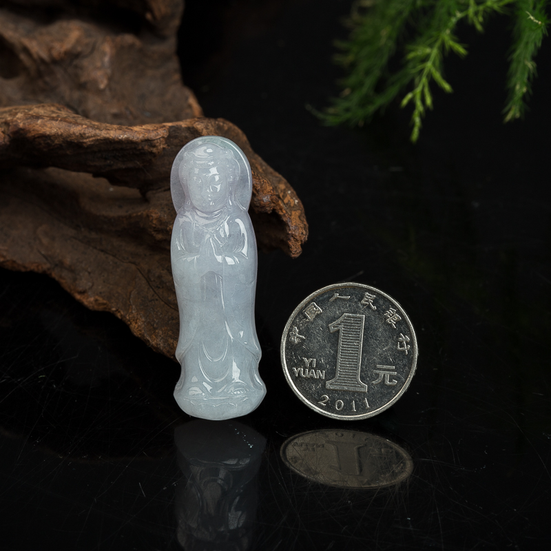 天然缅甸豆种浅紫色翡翠观音吊坠-红掌柜