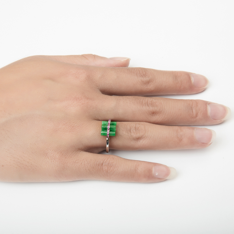 18K缅甸天然糯种豆绿翡翠戒指-红掌柜