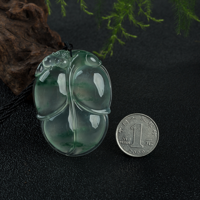高冰种飘花翡翠吊坠-红掌柜