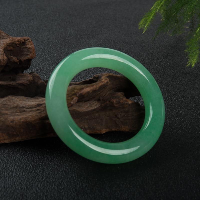 天然糯冰种阳绿翡翠圆镯-红掌柜