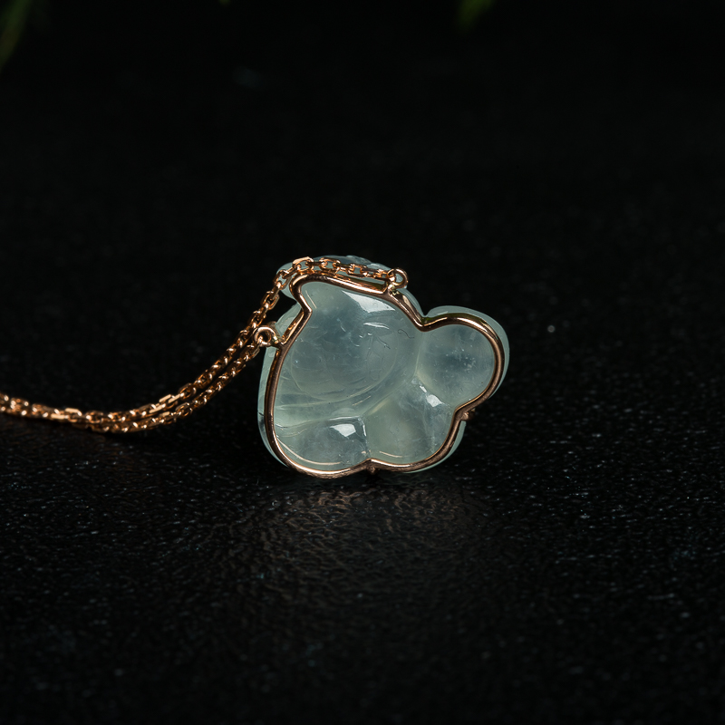 翡翠天鹅项链-红掌柜