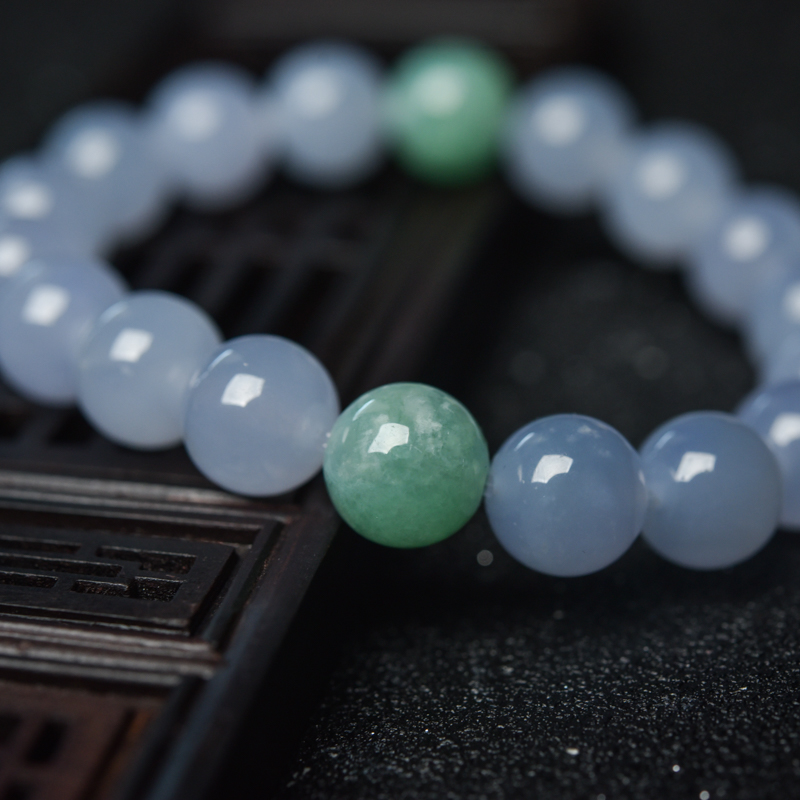 天然糯冰种浅紫色翡翠手串-红掌柜