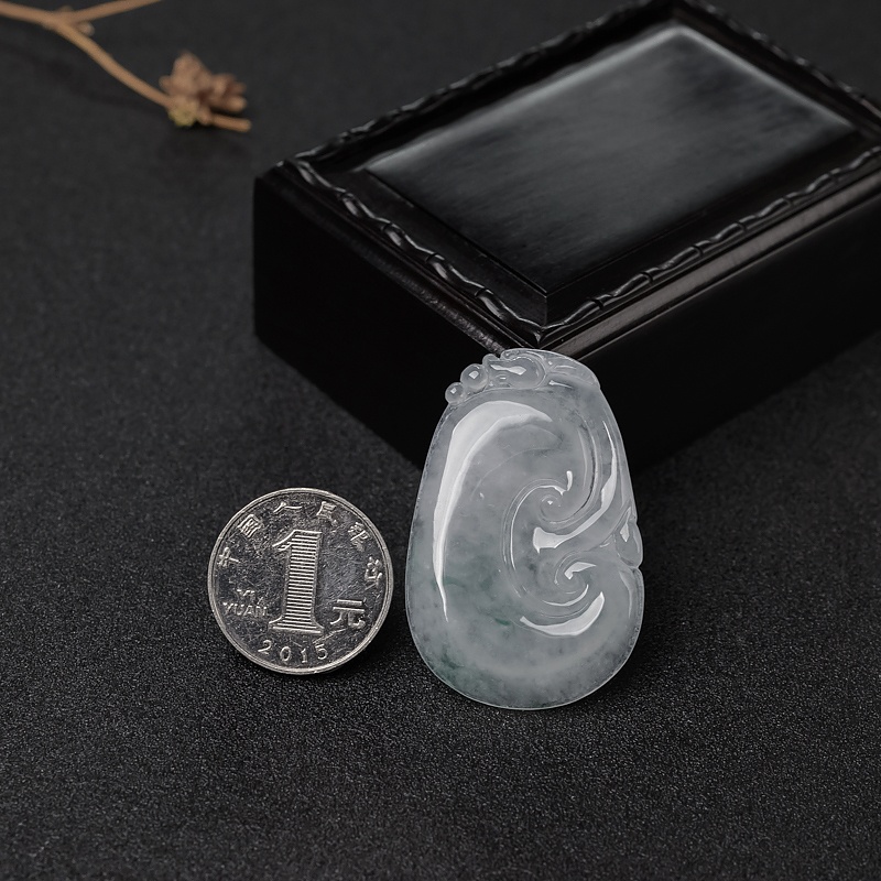 天然翡翠如意吊坠-红掌柜