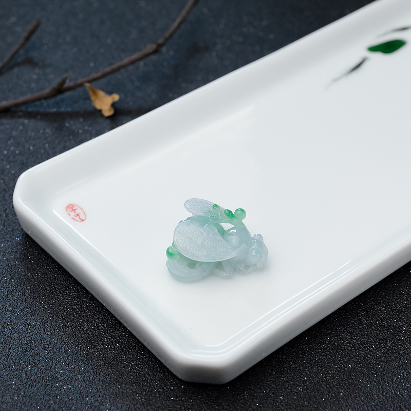 缅甸糯种飘翠翡翠蜜蜂吊坠-红掌柜