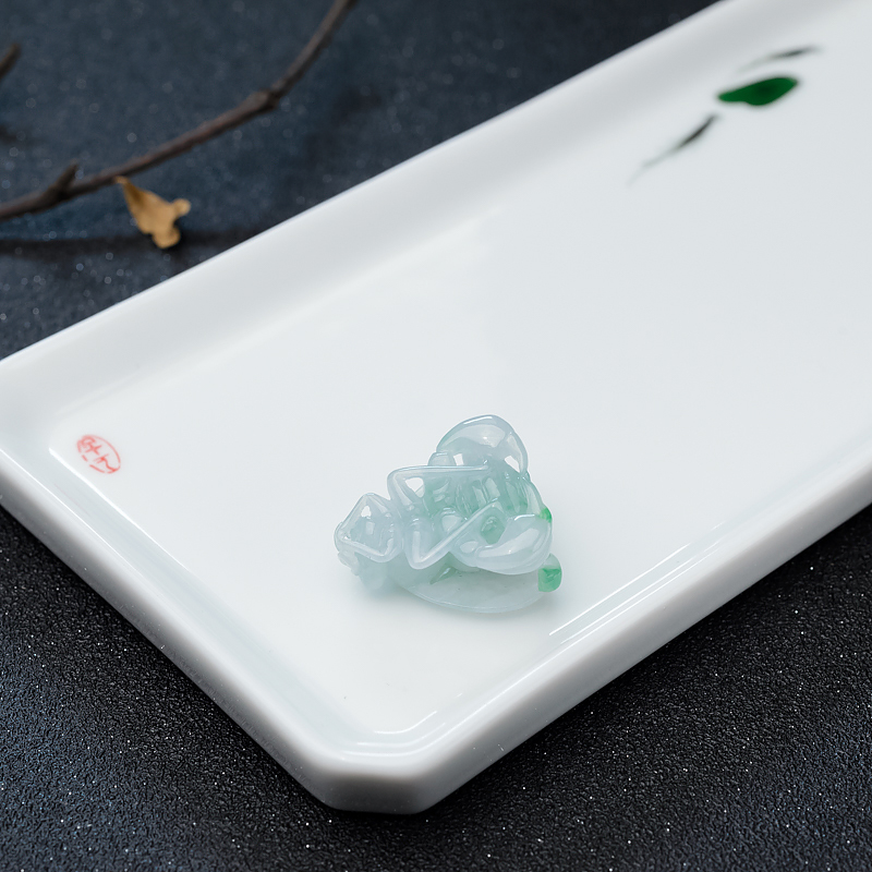 缅甸天然飘翠翡翠蜜蜂吊坠-红掌柜