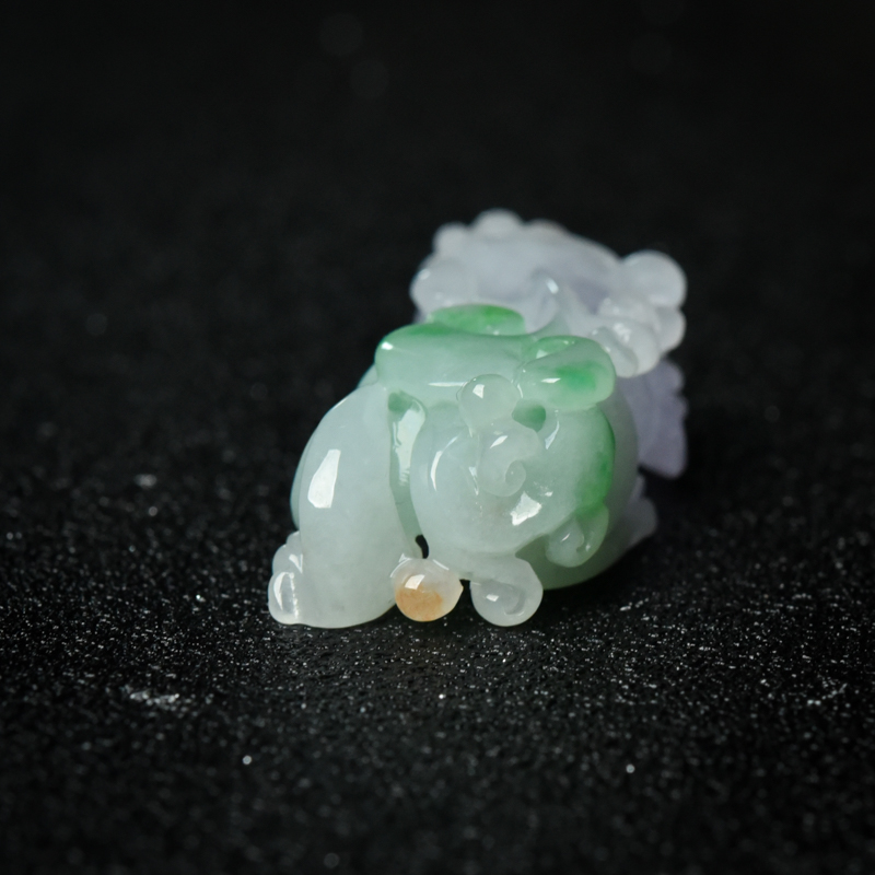 糯种天然翡翠貔貅吊坠-红掌柜