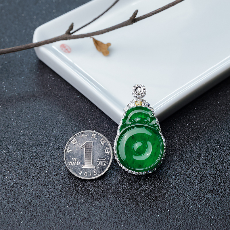 18K金镶钻糯冰种翠色翡翠吊坠-红掌柜