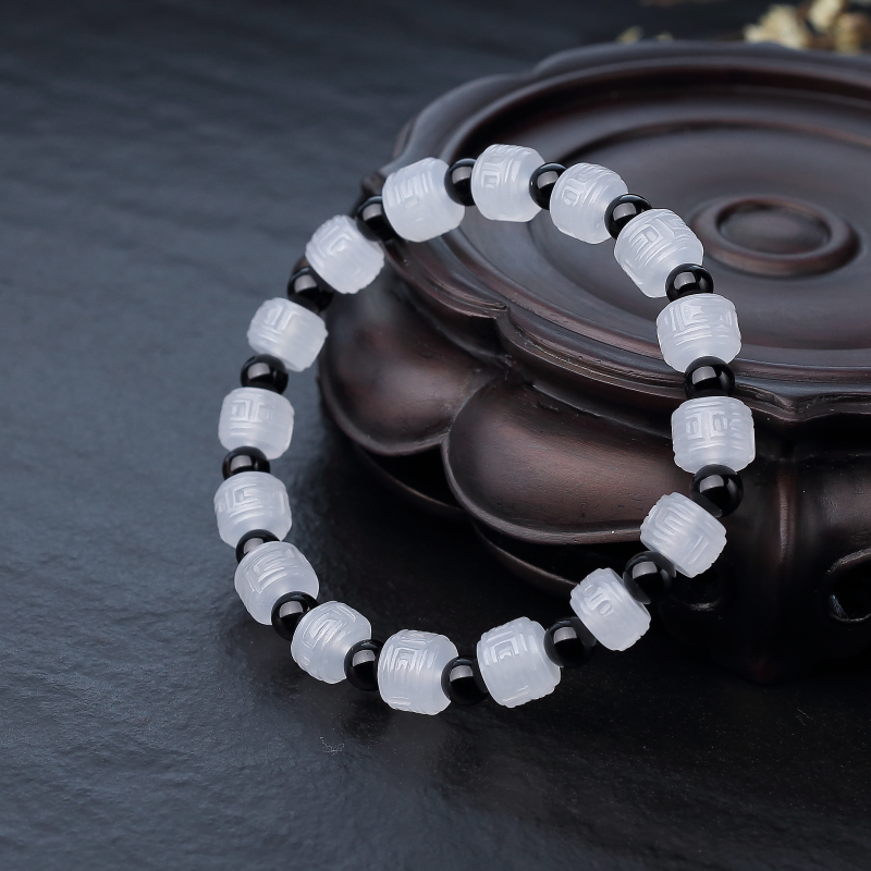 糯冰种翡翠桶珠单圈手串-红掌柜