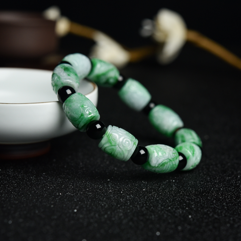 天然糯种飘翠翡翠桶珠单圈手串-红掌柜