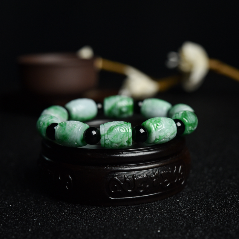 天然飘翠翡翠桶珠单圈手串-红掌柜