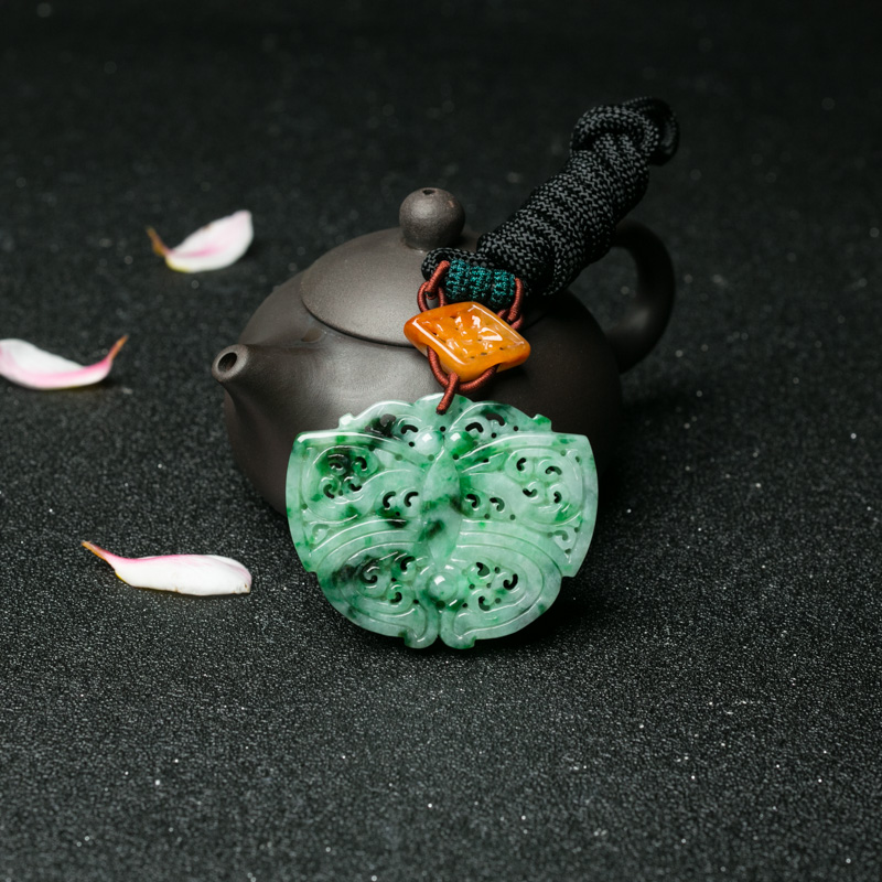 翡翠蝴蝶吊坠-红掌柜