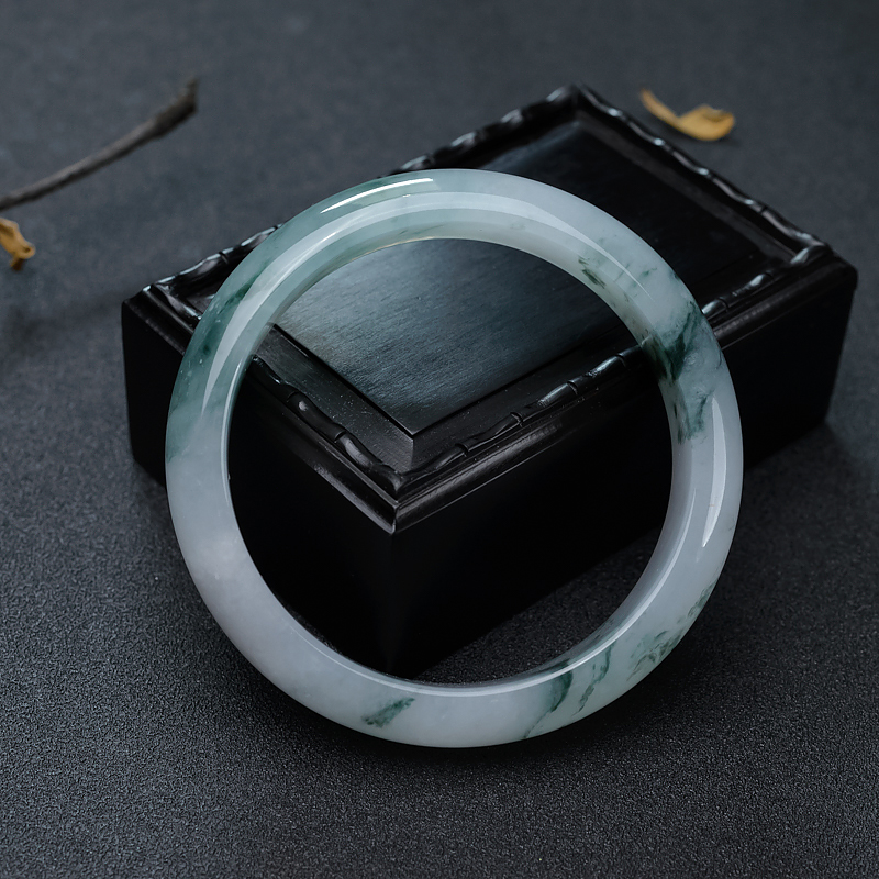 糯冰种翡翠平安镯-红掌柜